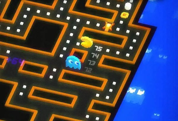 Pac-Man 256 verschenen: nieuwe game van makers Crossy Road