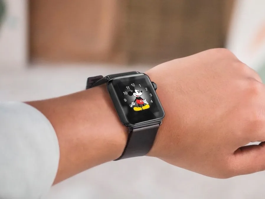 Laat Mickey en Minnie Mouse op je Apple Watch vertellen hoe laat het is