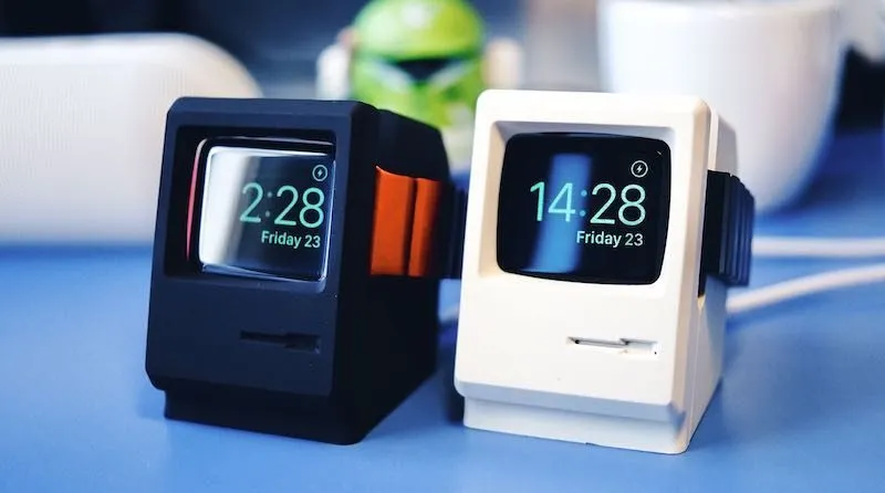 Stop je Apple Watch in een mini-Macintosh