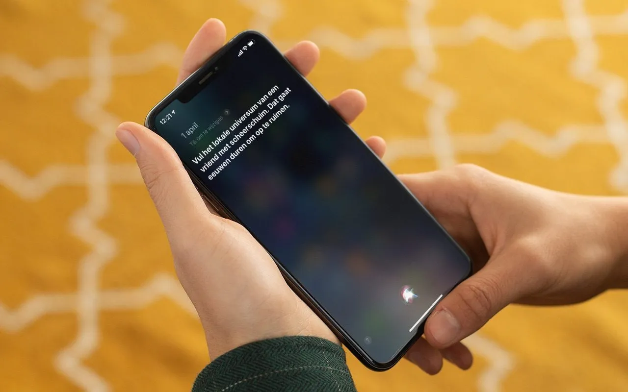 Humor: De grappigste Siri vragen en antwoorden in het Nederlands