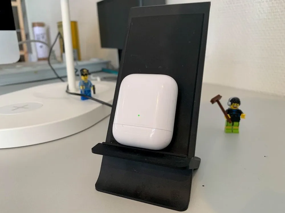 Zo maak je je draadloze AirPods-doosje geschikt voor verticale opladers