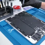 iPad Pro 2024 teardown