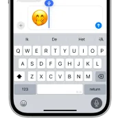 Emoji dicteren in het Nederlands in iOS 18