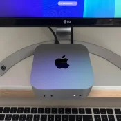 Mac mini M4: display aangesloten