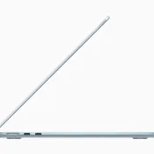 MacBook Air 2025 zijkant