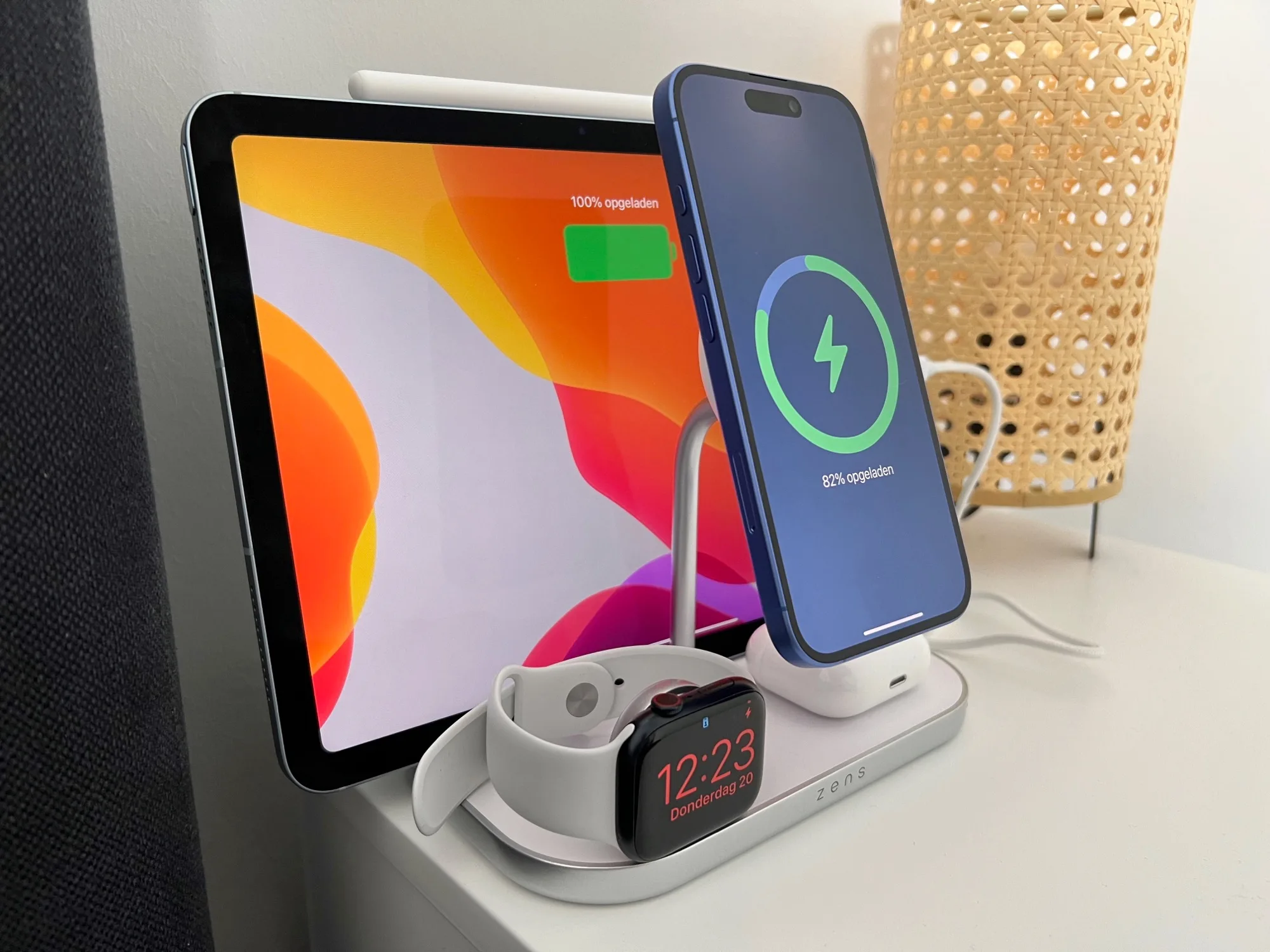 Zens 4-1 Wireless Charger Qi2 review