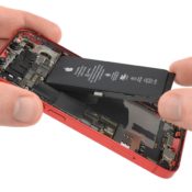 iFixit iPhone 12 mini teardown batterij