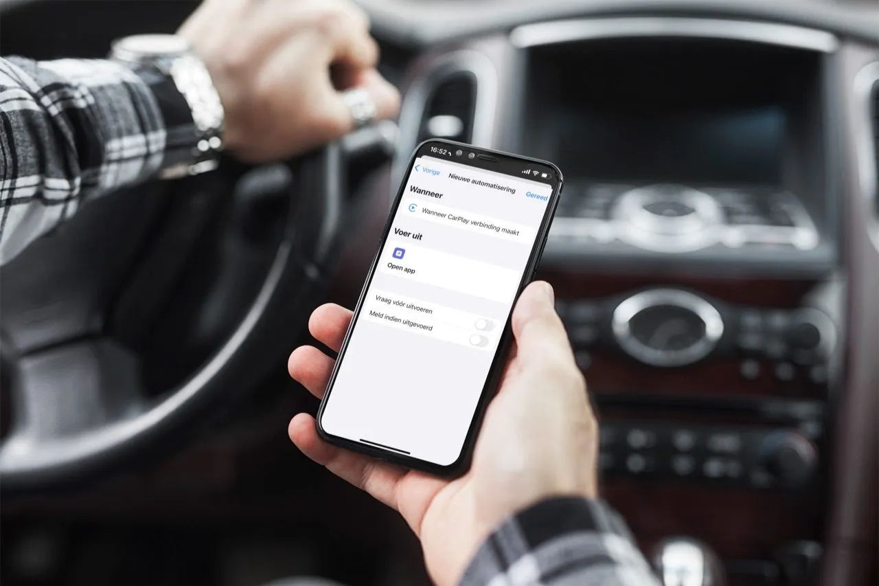 Zo start je automatisch je favoriete navigatie-app als je in de auto stapt