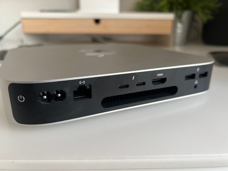 Apple Producten In 2024 Deze Nieuwe Producten Verwachten We   Mac Mini 2023 Review Poorten 768x576 