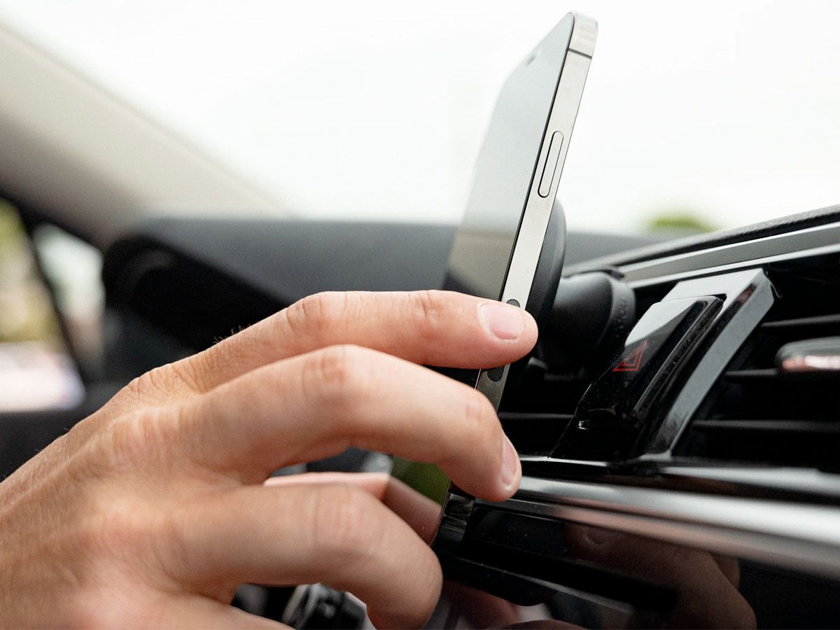 Geschikt Buitenland voorkant De beste MagSafe autohouders voor je iPhone